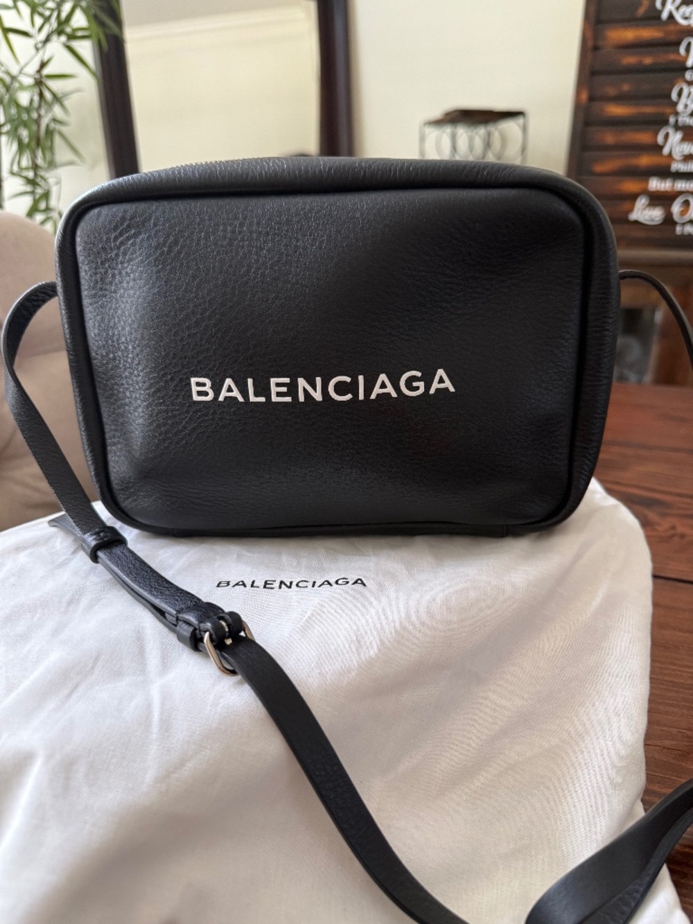 Balenciaga Women's Medium Everyday Calfskin Leather Camera Bag